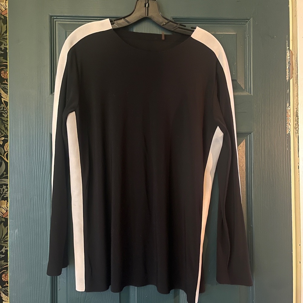 Brandless luxury black and white blouse